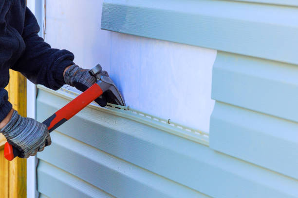 Reliable Storm Damage Siding Repair contractor in Clearwater Beach, FL by Creative Siding